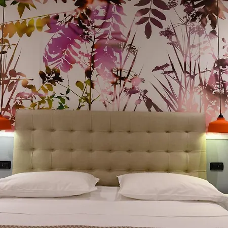 Sogaris Hotel